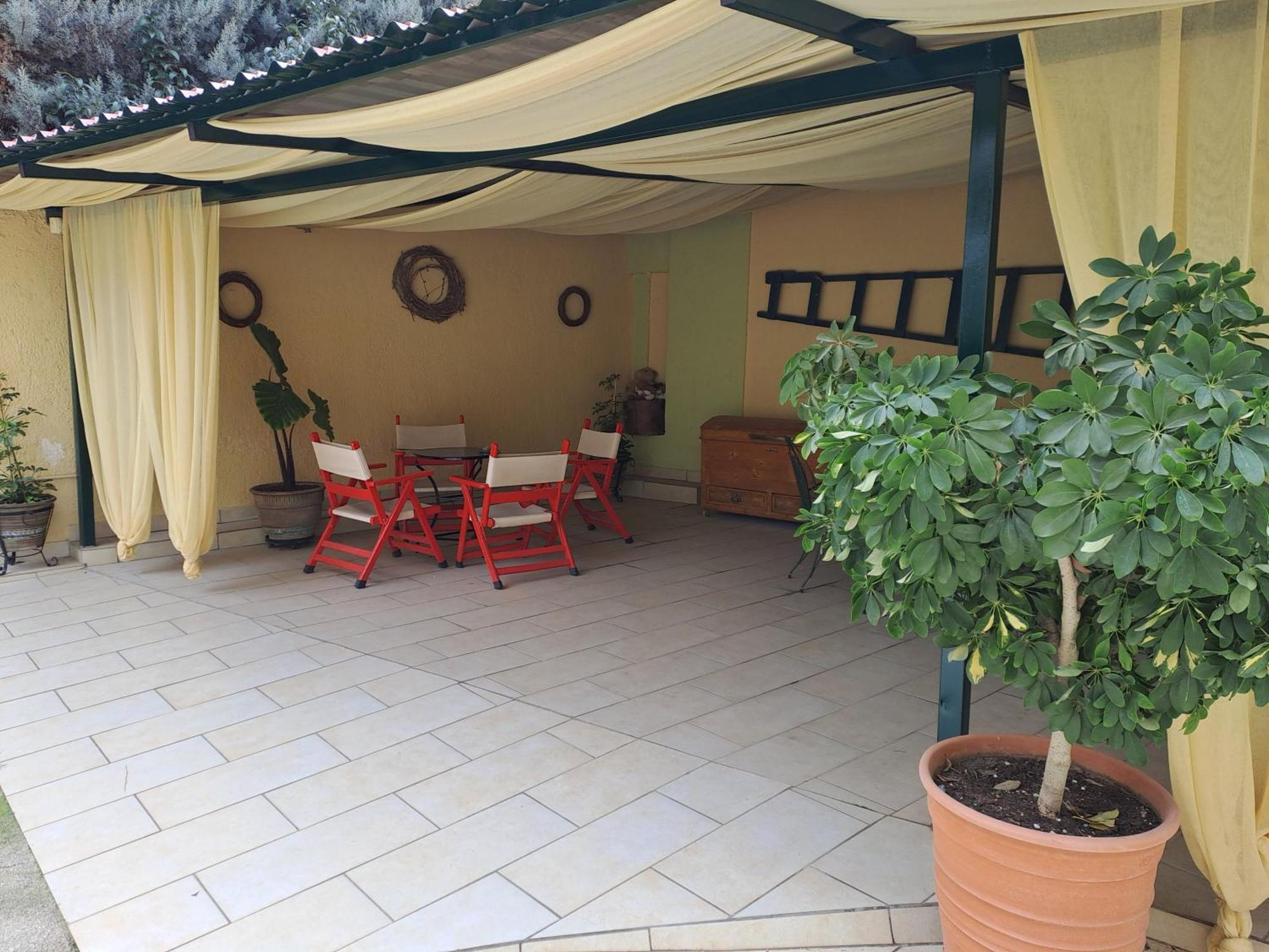 Vicky'S Place,Near Athens Airport Koropíon Exterior foto